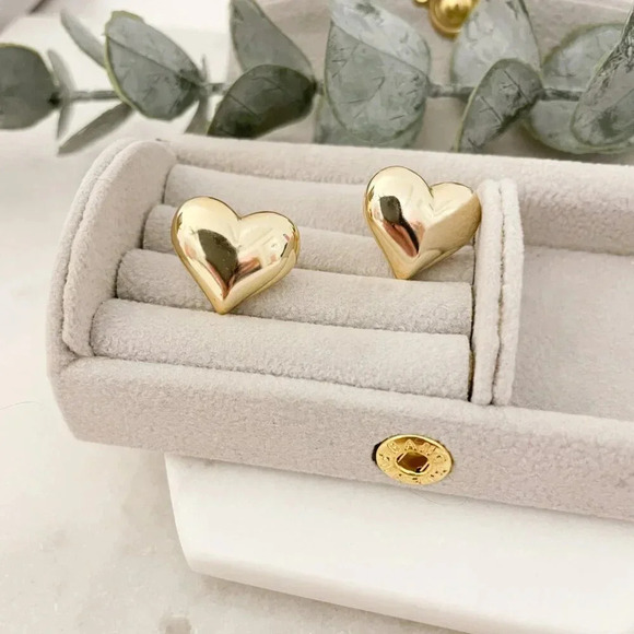 925 Sterling Silver Heart Stud Earrings Large Heart Earrings Heart Studs - Picture 5 of 7